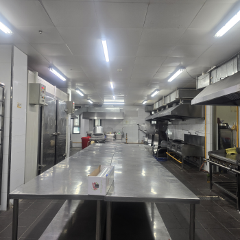 NHÀ ĂN TRƯỜNG QUỐC TẾ HÀN QUỐC ( KIS)