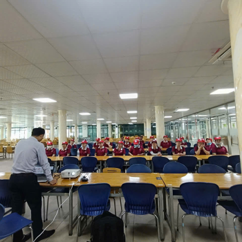 NHÀ ĂN TRƯỜNG QUỐC TẾ HÀN QUỐC ( KIS)